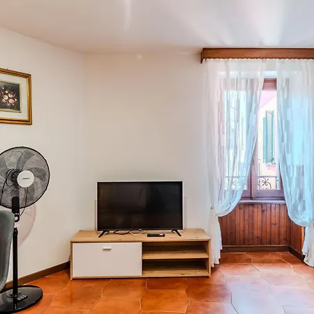 Apartment Casa Gloria By Interhome